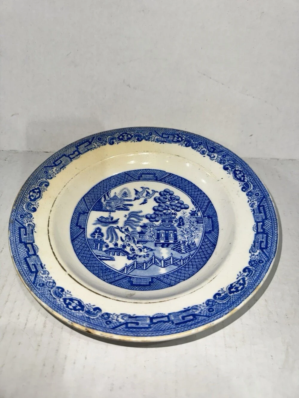 Vintage Blue Willow 8” Plate Blue White Transferware Unmarked Asian Scene